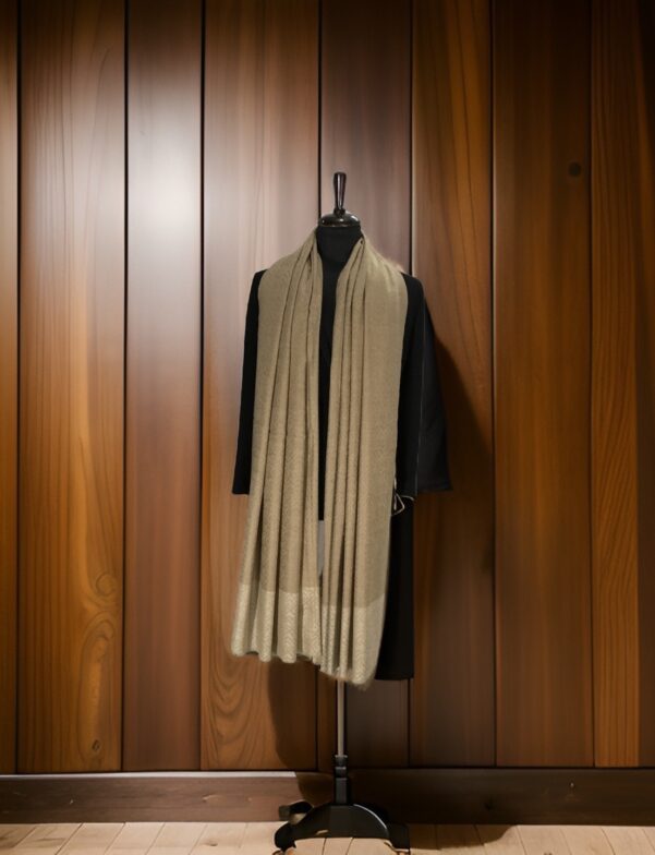 SOFT WOOL GEOMETRIC SELF DESIGN LOHI
